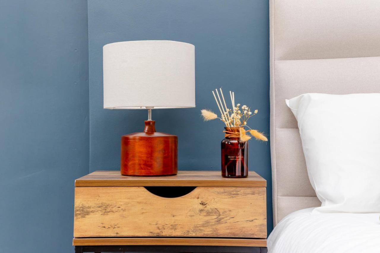 Morden Studio Flat Moments Away From Brighton Seafront Apartment Exterior foto