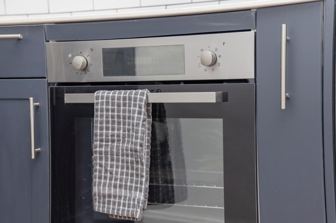 Morden Studio Flat Moments Away From Brighton Seafront Apartment Exterior foto